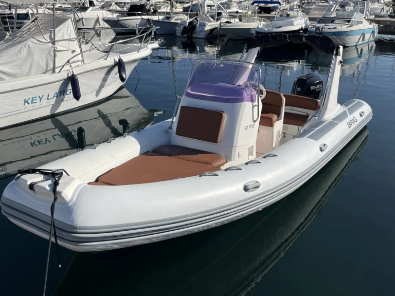 Location Semi-rigide Brig avec permis