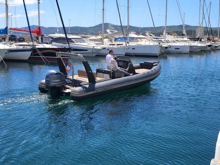 Location bateau Joker Boat Clubman 26 Special à Port du Lavandou sur Samboat