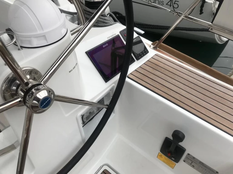 Voilier à louer à Santa Cruz de Tenerife au meilleur prix