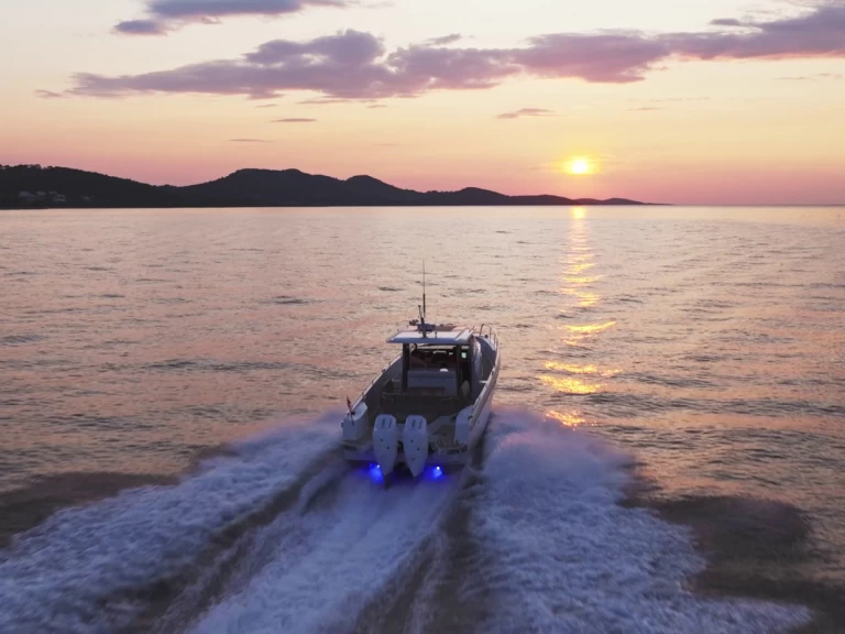 Location bateau Sukošan pas cher Nimbus T11