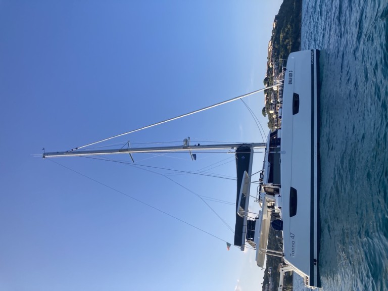 Location Catamaran Fountaine Pajot avec permis