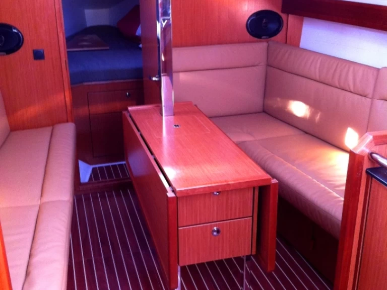 Louer Voilier avec ou sans skipper Bavaria à Olbia