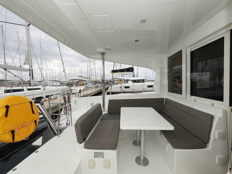 Louer Catamaran avec ou sans skipper Lagoon à Biograd na Moru