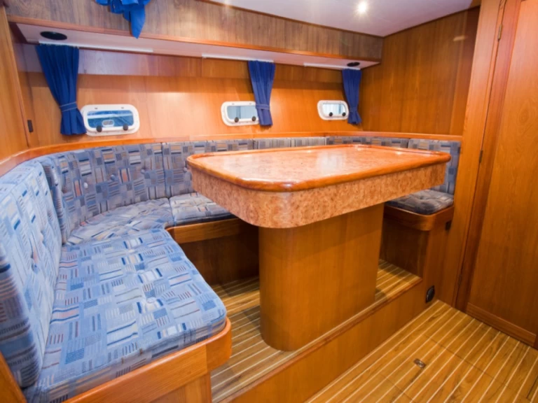 Location bateau De Drait Renal 50 Pilot à Drachten sur Samboat