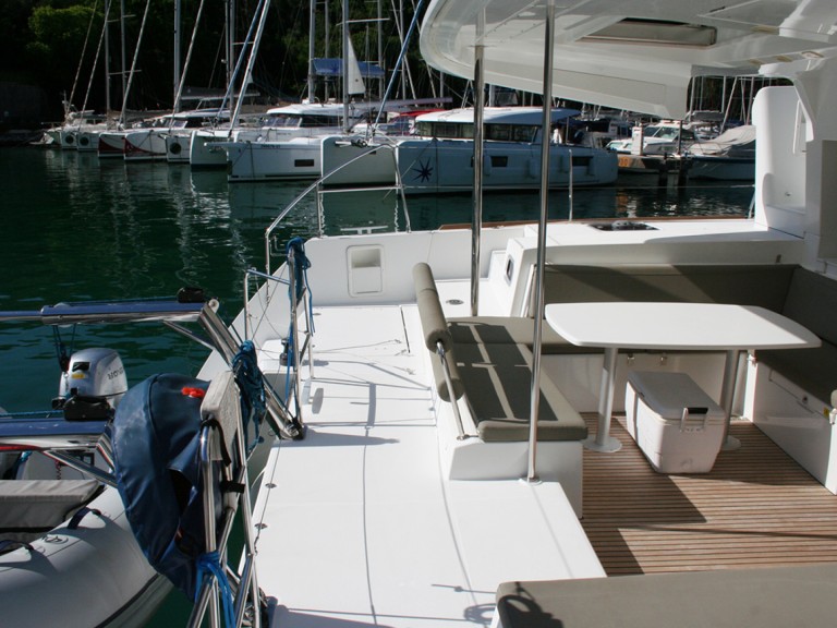 Location Catamaran Lagoon avec permis