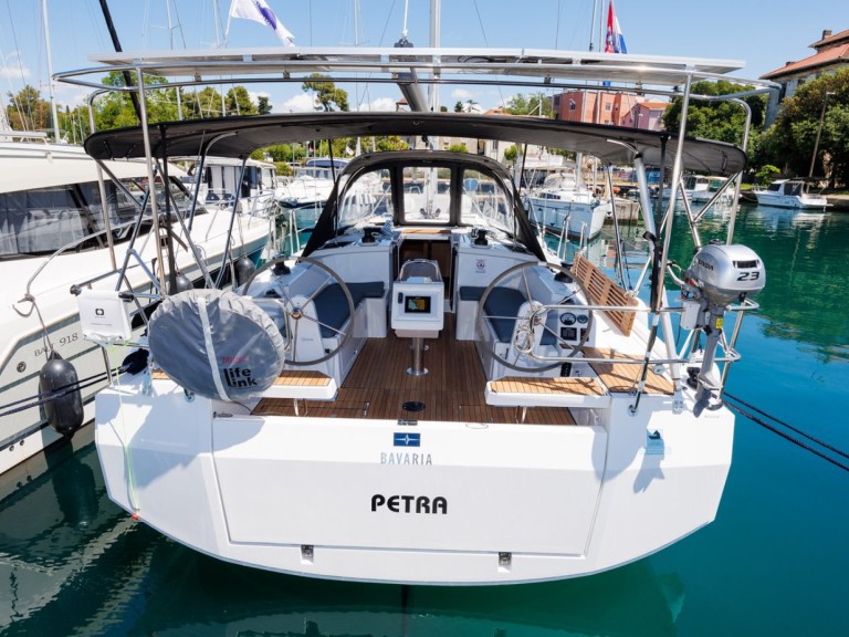 Location bateau Zadar pas cher Bavaria C38