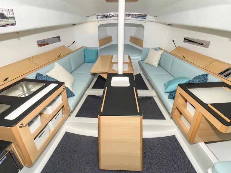 Location Voilier Pogo Structures avec permis