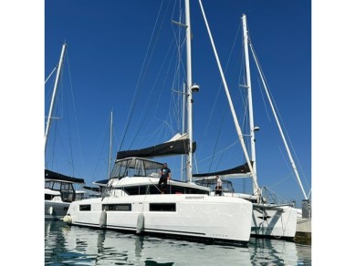 Charter a Lagoon Lagoon 51 in Sukošan on Samboat