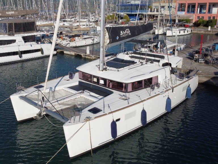 Location Catamaran Lagoon avec permis