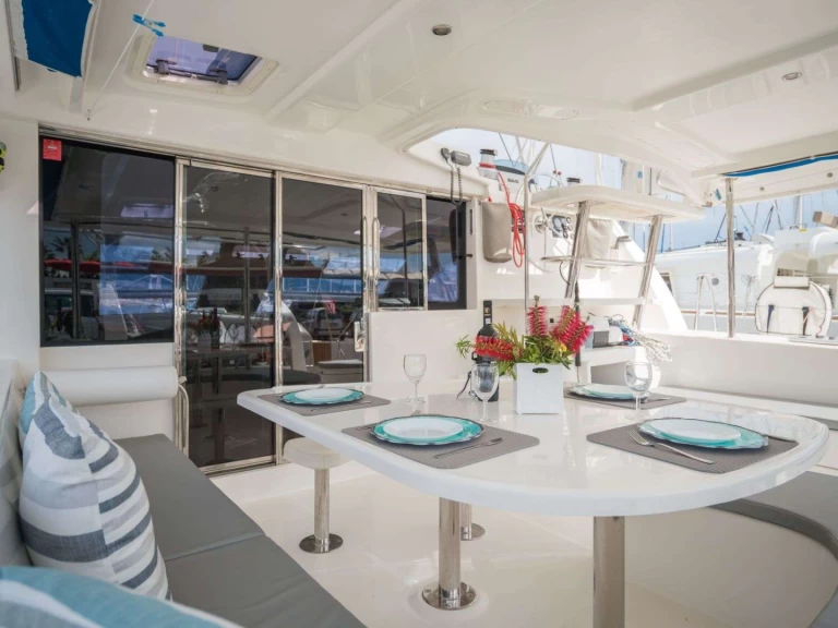 Location bateau Leopard Sara à Caraïbes sur Samboat