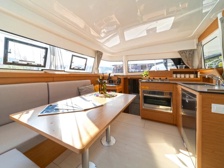 Louez un Excess Excess 11 à Skradin