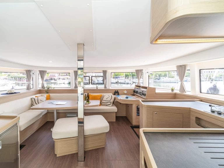 Lagoon Lagoon 42 a louer à Skradin