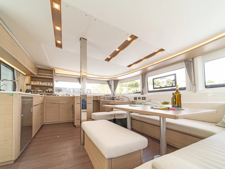 Location Catamaran Lagoon avec permis