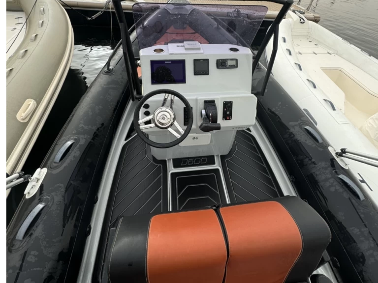 Location Semi-rigide à La Madrague - Grand Boats 600