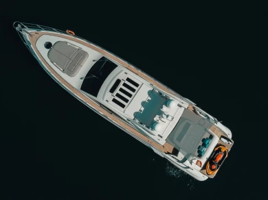 Luxury Yacht rental in Palma de Majorque - Azimut Azimut 68 S