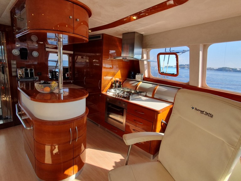 Louez un Sunreef Sunreef 62 à Ajaccio