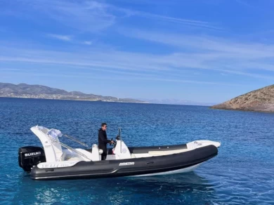 Rent a mostro CORVETTE 68 Alyki