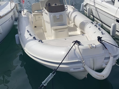 Location bateau Saint-Mandrier-sur-Mer pas cher NJ 630 GT