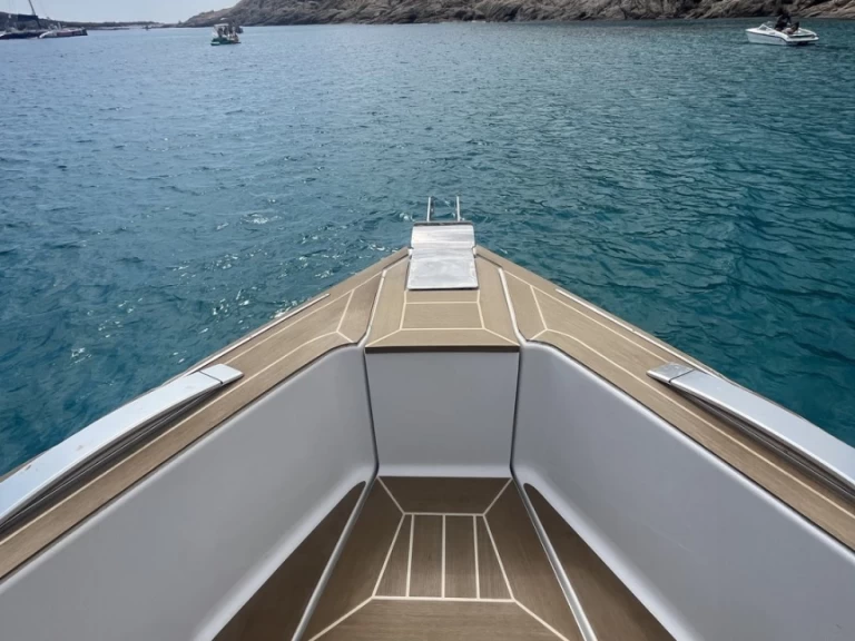 Location bateau Fjord Fjord 52 Open à Port du Lavandou sur Samboat