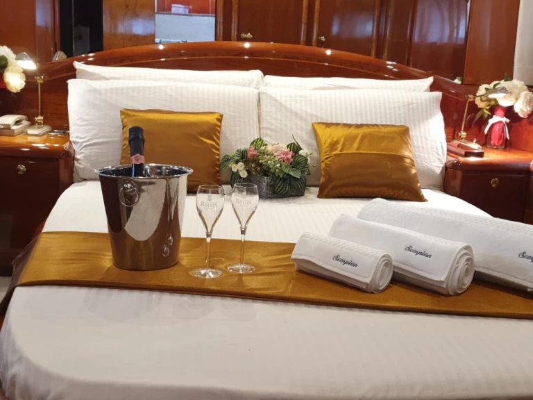 TECNEMA POSILLIPO 60 a louer à Porto Turistico Palau