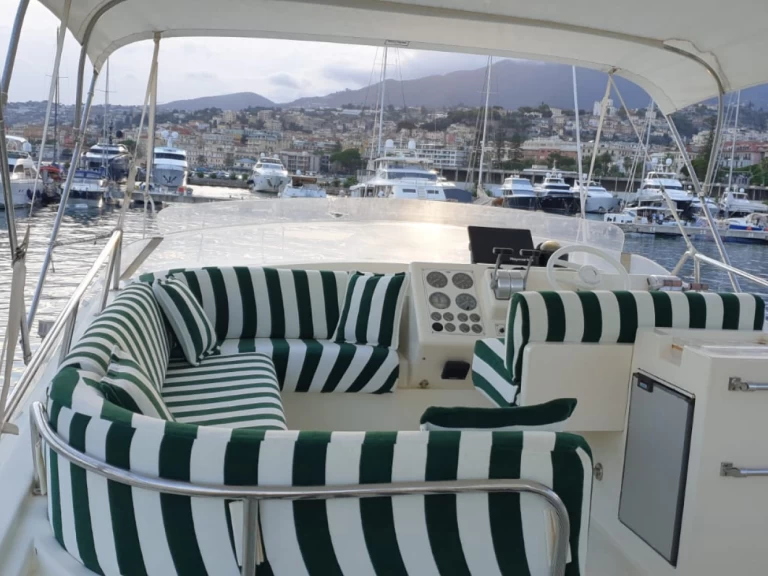 Louez un TECNEMA POSILLIPO 60 à Porto Turistico Palau