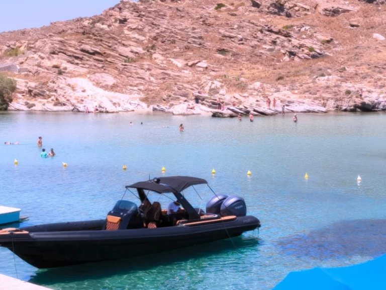 Semi-rigide à louer à Mykonos (Ville) au meilleur prix