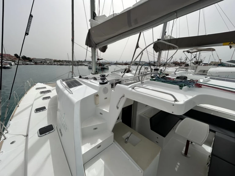 Location Catamaran Lagoon avec permis