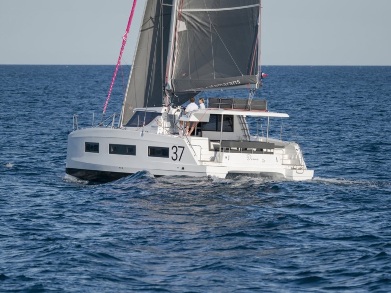 Location Catamaran Aventura avec permis