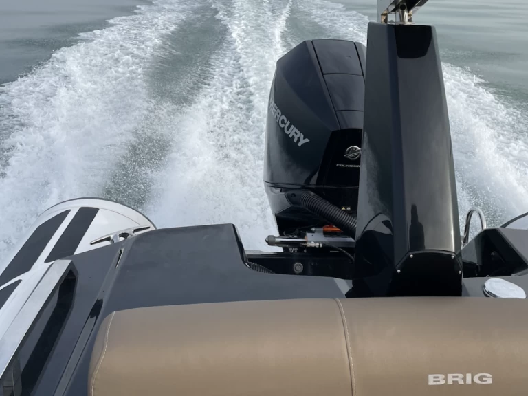Location bateau Saint-Martin-de-Ré pas cher Eagle 6.7