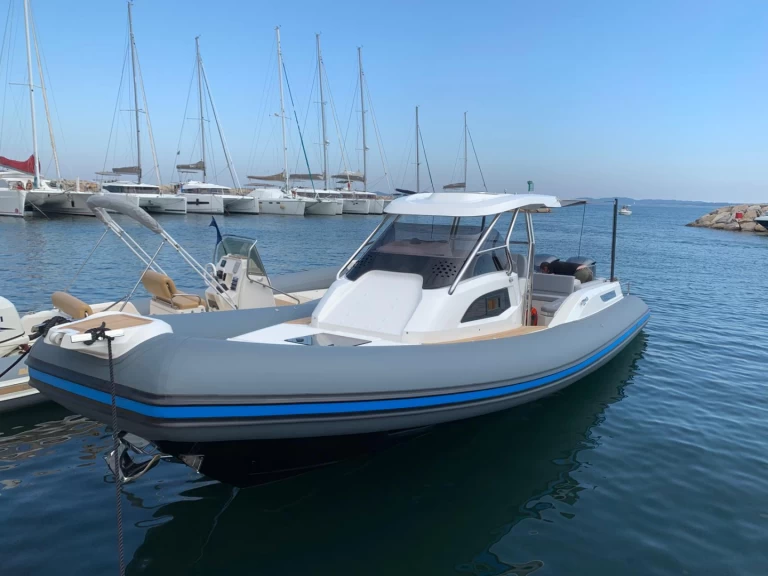 Location bateau Port du Lavandou pas cher clubman 35