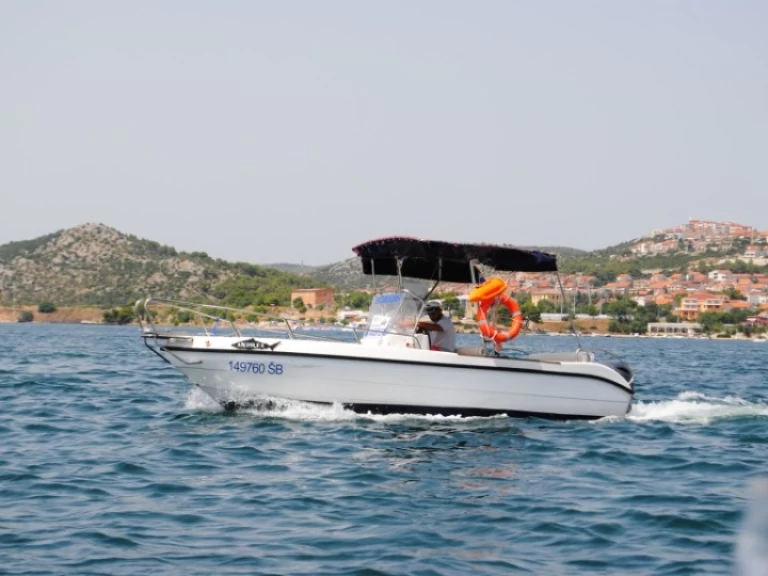 Location Bateau à moteur à Sibenik - Gobbi Gobbi 21 Sport