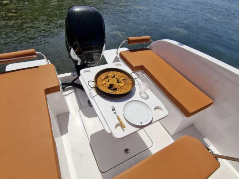 Location bateau Port de Port Mahon pas cher X6