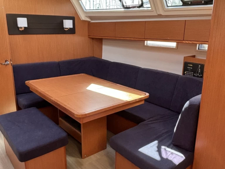 Voilier à louer à Pula au meilleur prix