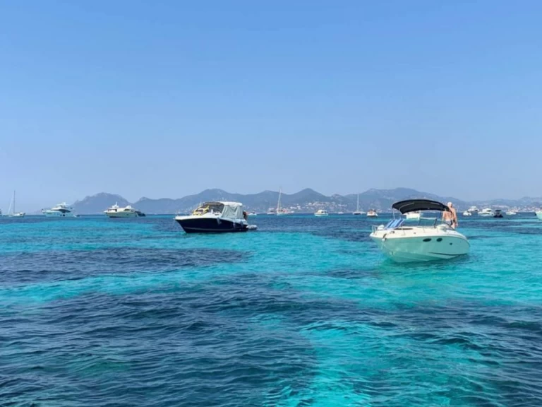 Location Bateau à moteur Quicksilver avec permis