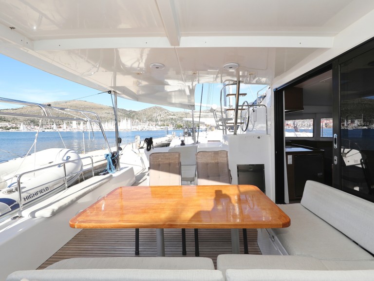 Location bateau Lagoon Lagoon 42 à Trogir sur Samboat