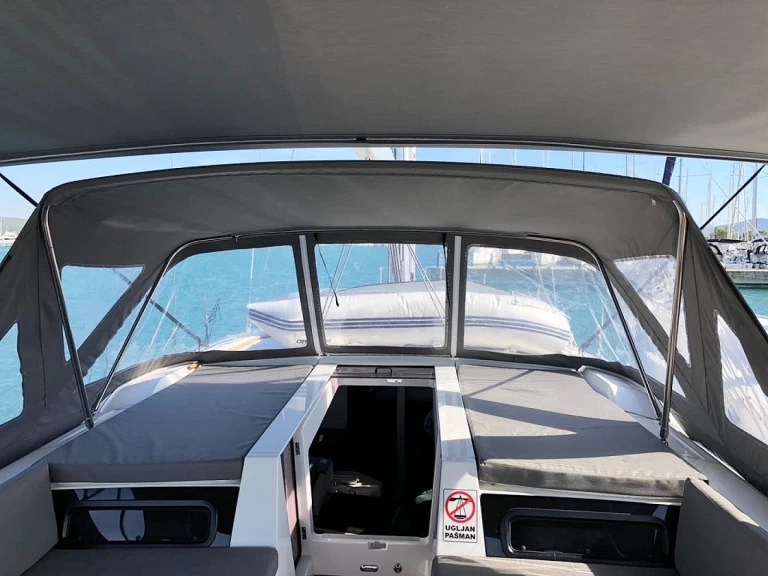 Location bateau Sukošan pas cher Oceanis 51.1