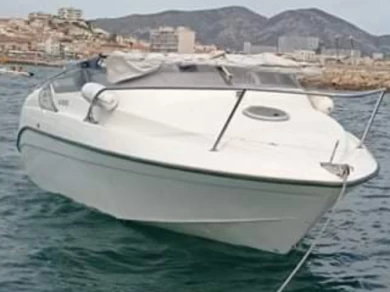 Bénéteau Flyer 5 Grand Prix in Marseille on SamBoat