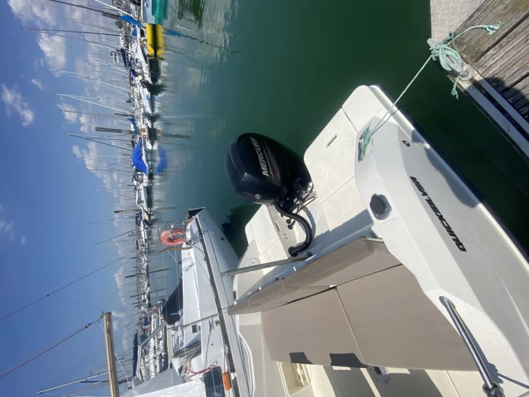 Location bateau Quicksilver Activ 675 Open à La Rochelle sur Samboat