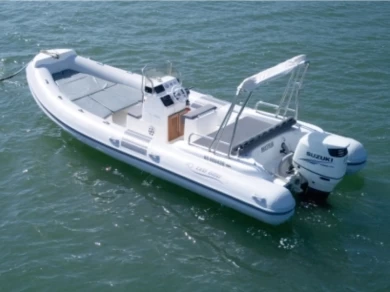 Alquiler Neumática en Lège-Cap-Ferret - Nautica Led Led 680gs