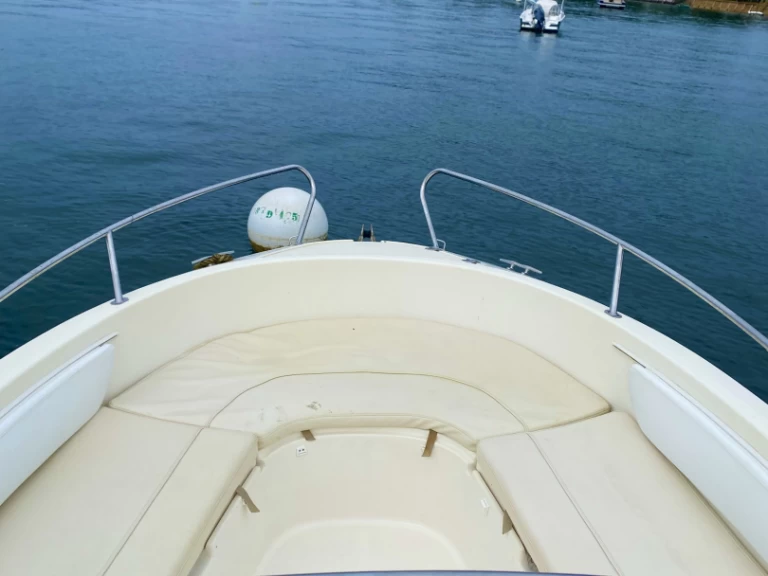 Bateau à moteur à louer à Lège-Cap-Ferret au meilleur prix