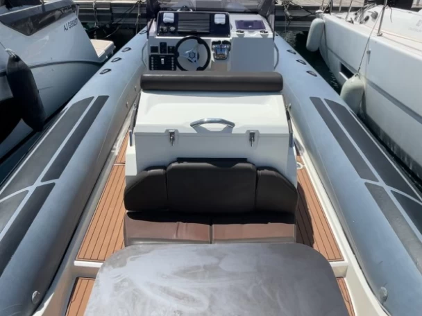 Location Semi-rigide Brig avec permis