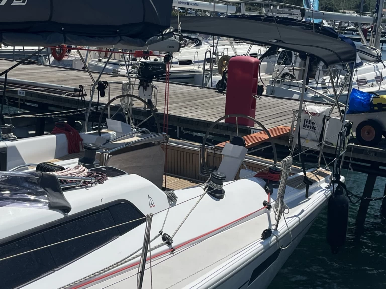 Location bateau Dehler Dehler 38 SQ à Punat sur Samboat