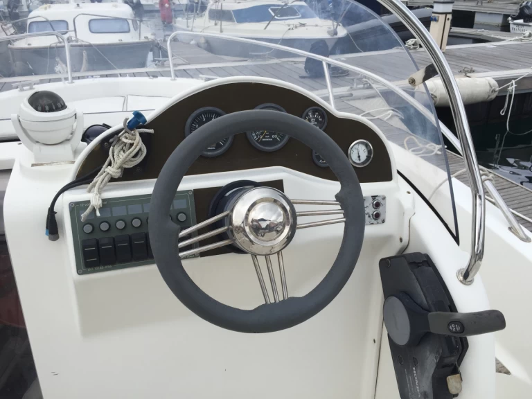 Louez un Pacific Craft Pacific Craft 550 Open à Port-Vendres