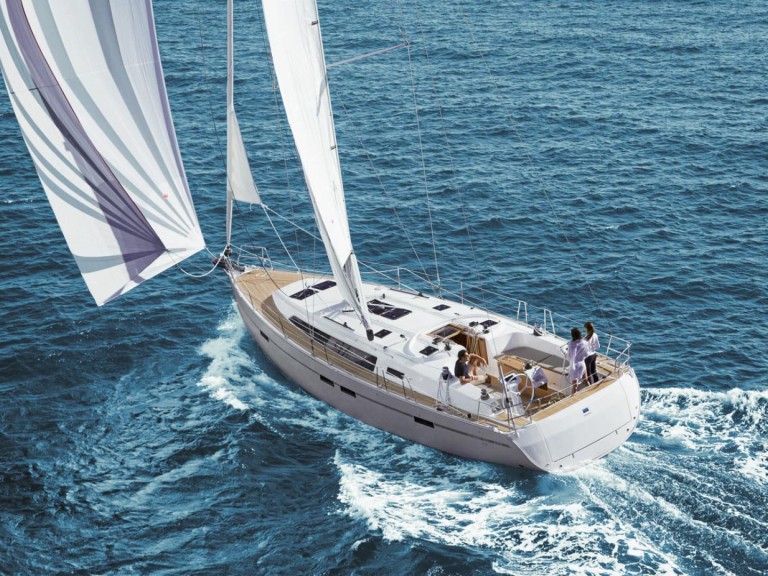 Location à Golfo Aranci - Bavaria Cruiser 46 Style sur SamBoat