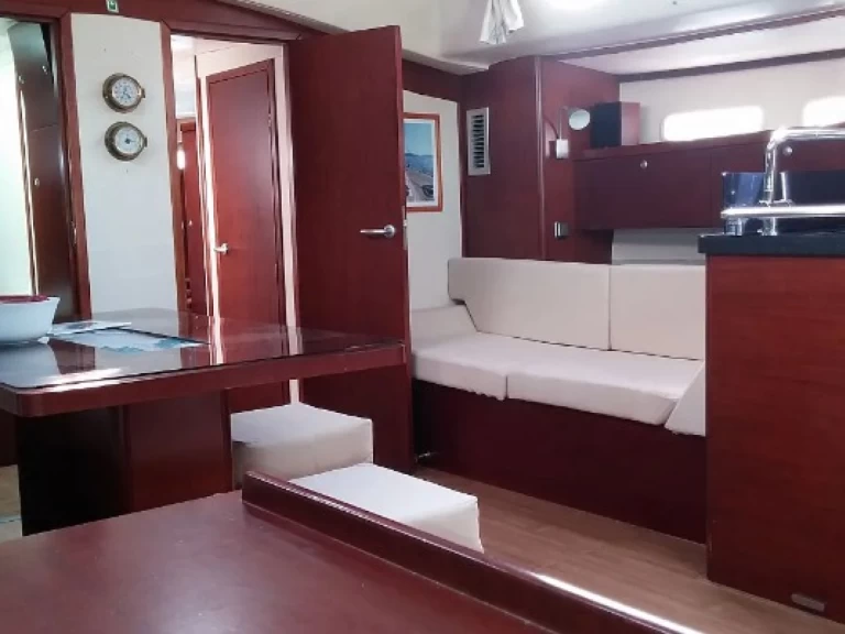 Voilier à louer à Ermoúpolis au meilleur prix