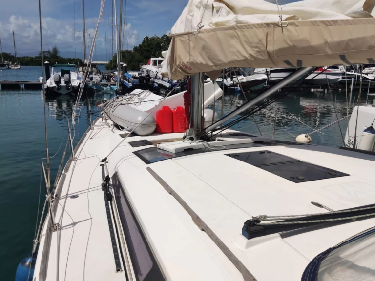 Location bateau Anse Marcel pas cher Dufour 500 Grand Large