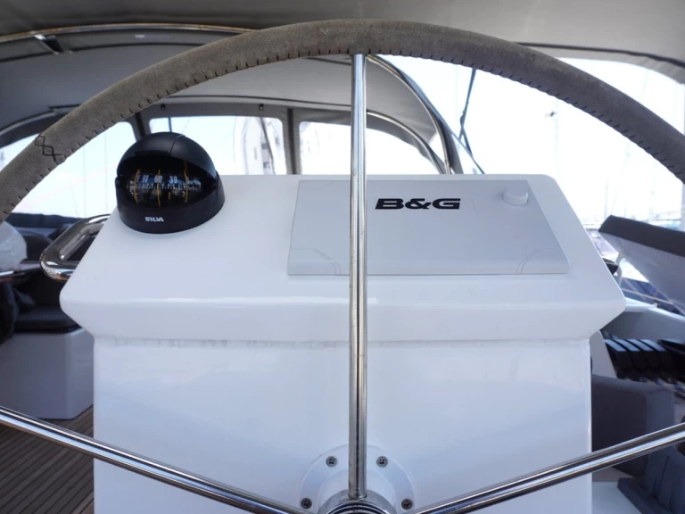 Bavaria Bavaria C50 Style a louer à Gouviá