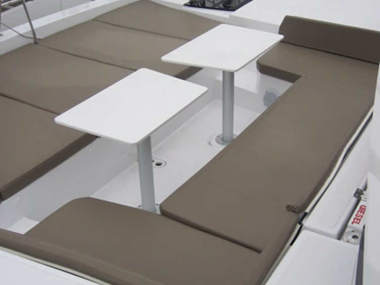 Catamaran à louer à Capo d'Orlando au meilleur prix