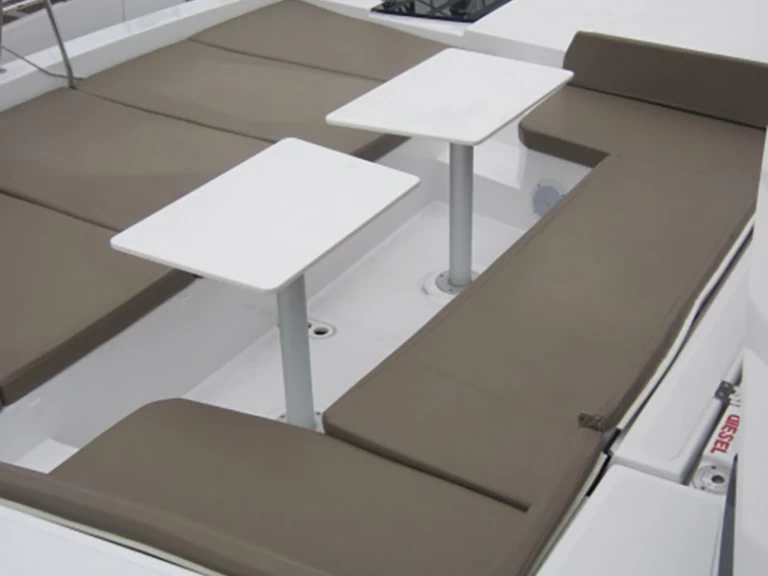 Catamaran à louer à Capo d'Orlando au meilleur prix