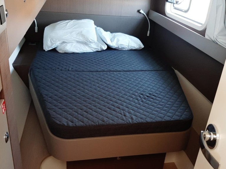 Catamaran à louer à Bormes-les-Mimosas au meilleur prix